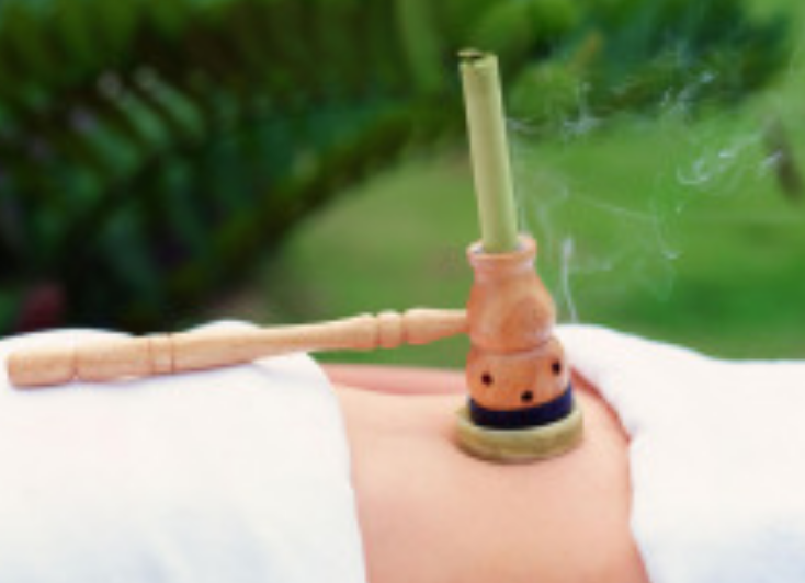 艾灸養(yǎng)生，叫你如何艾灸消除產(chǎn)后腹痛